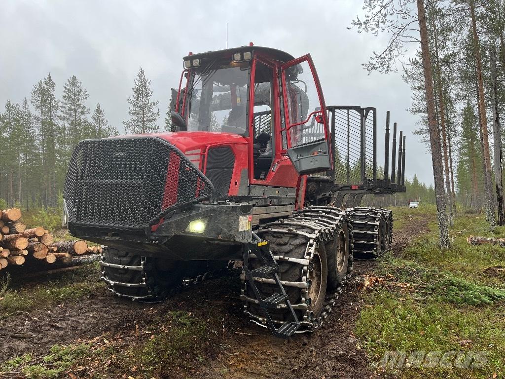 Komatsu 875 集運機