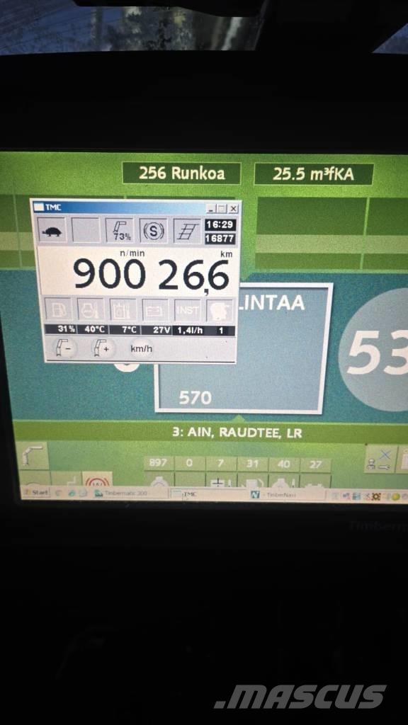 John Deere 770 D 收穫機