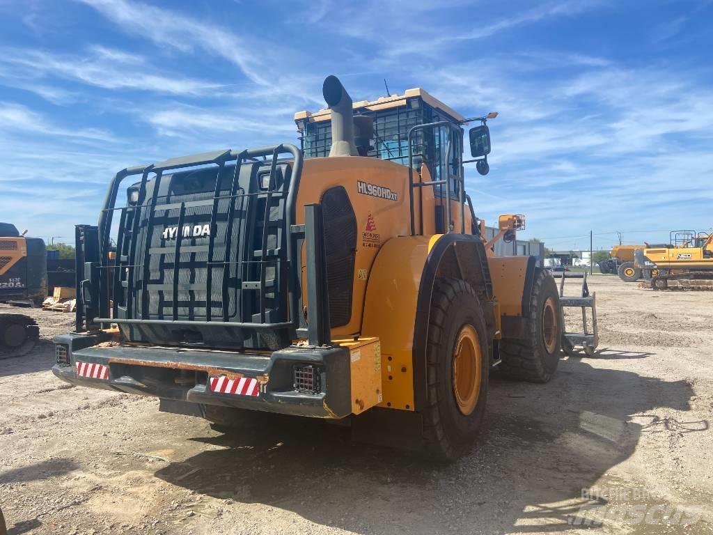 Hyundai HL960HDXT 輪胎式裝載機