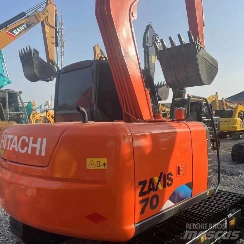 Hitachi ZX 70 小型挖土機/掘鑿機<7t(小型挖掘機)