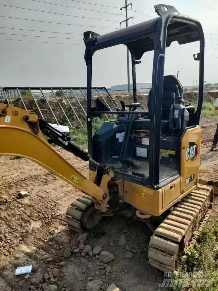 CAT 301.7 小型挖土機/掘鑿機<7t(小型挖掘機)
