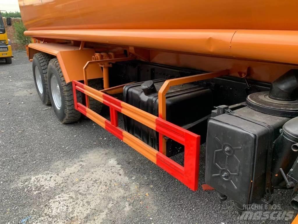 Shacman F3000 6X4 水車