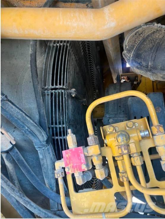 CAT 773 D 剛性傾卸卡車