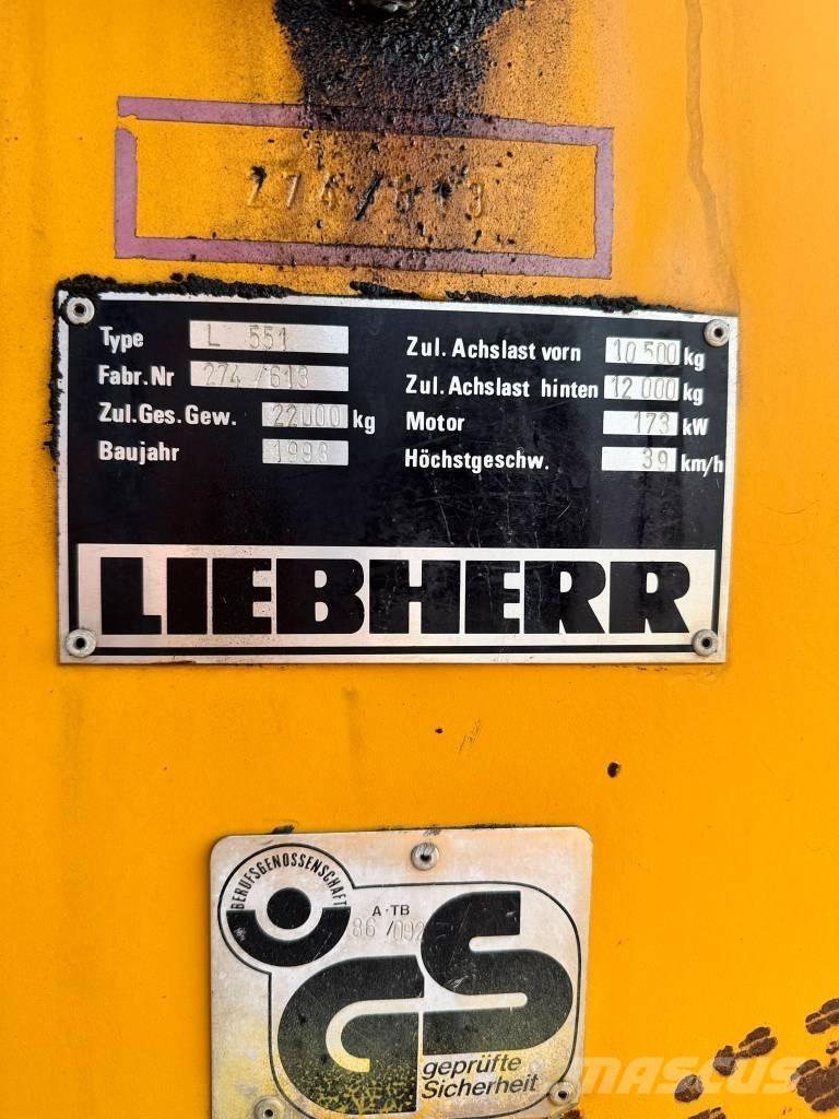Liebherr L 551 輪胎式裝載機