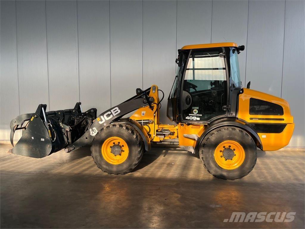 JCB 409 Agri 輪胎式裝載機