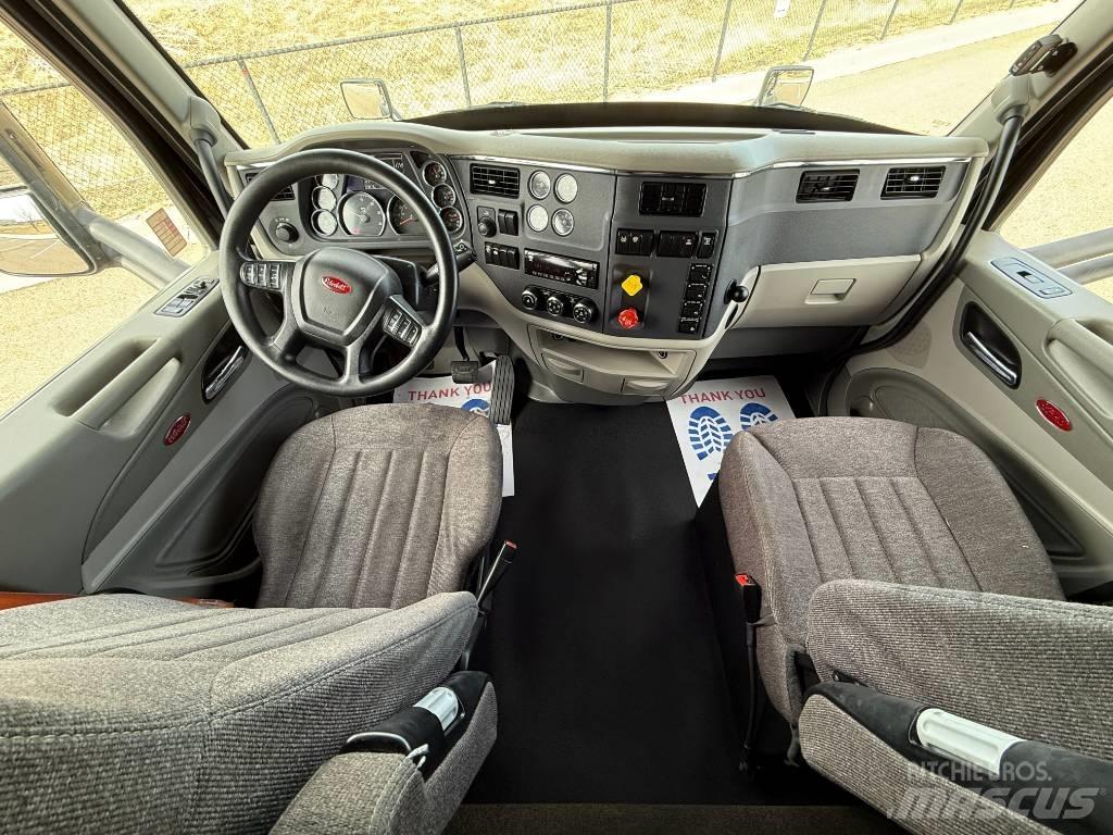 Peterbilt 579 曳引機組件