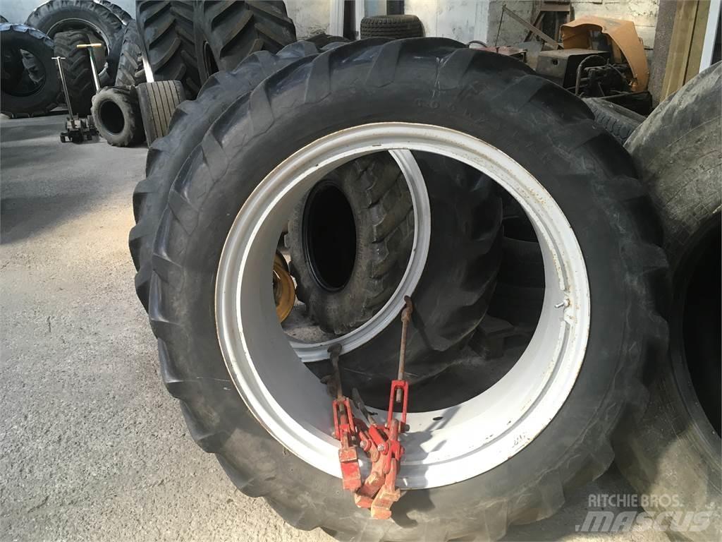  Tvillinghjul 輪胎、車輪和輪圈