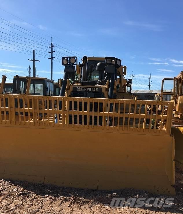 CAT D 6 R 履帶推土機