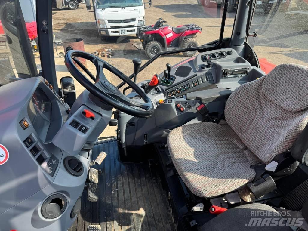 Kubota M105GX-IV 曳引機