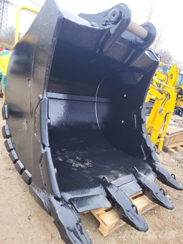 Komatsu Winkelbauer 反向鏟