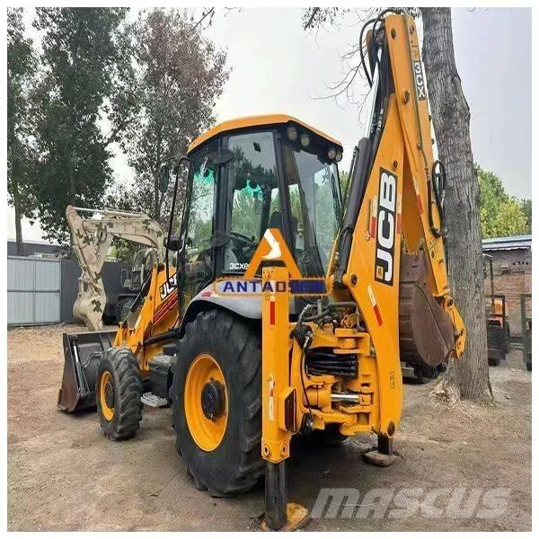 JCB 3 CX 反鏟裝載機