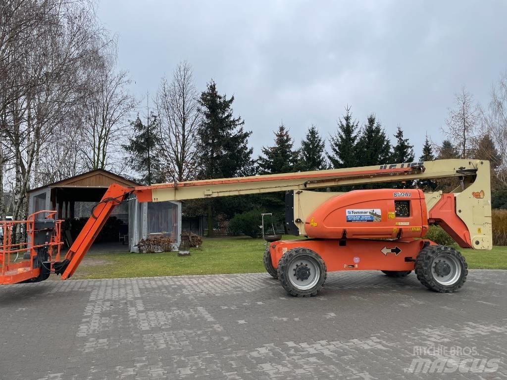 JLG 800 AJ 曲臂高空作業車