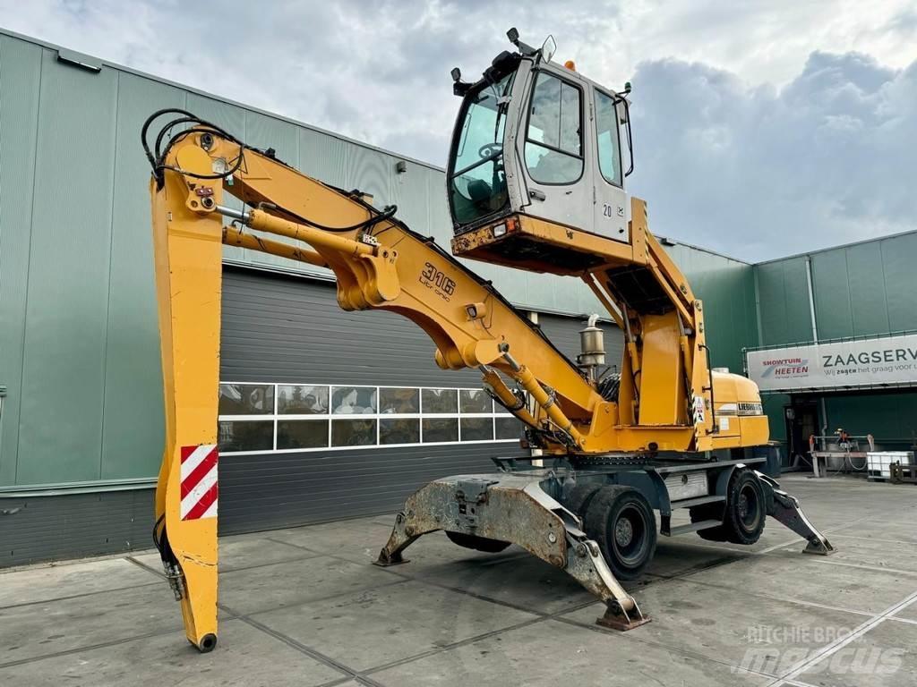 Liebherr A 316 廢棄物/工業用操作車