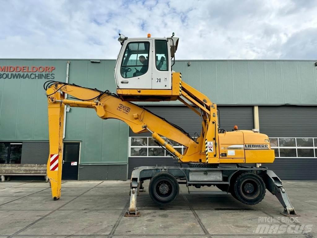 Liebherr A 316 廢棄物/工業用操作車