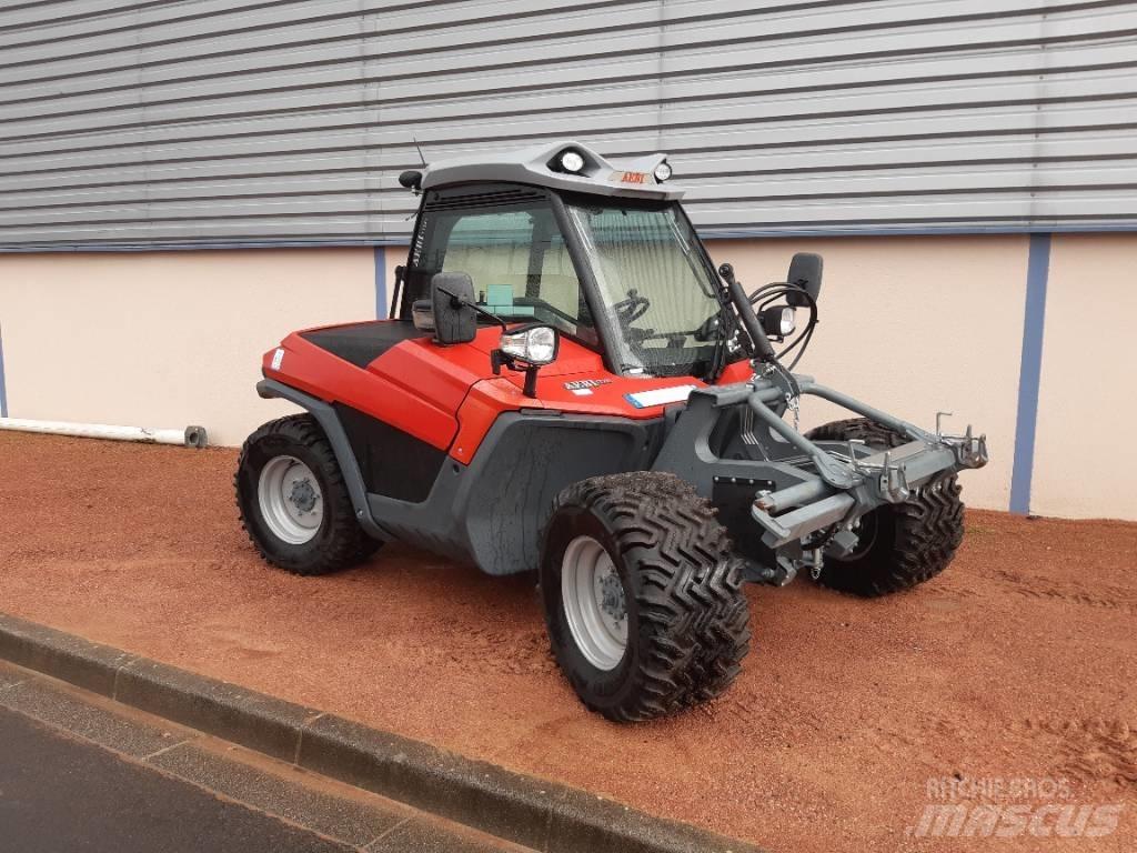 Aebi TT241 曳引機