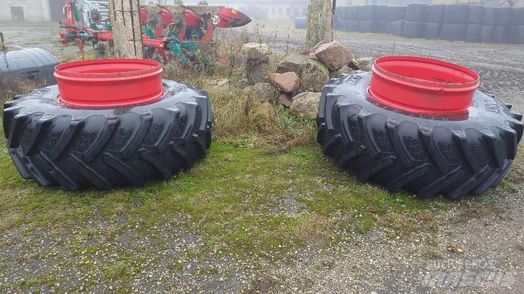 Fendt 724 Profi Plus 曳引機