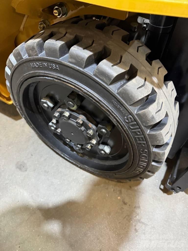 CAT FGC25N 堆高機(叉車)-其他