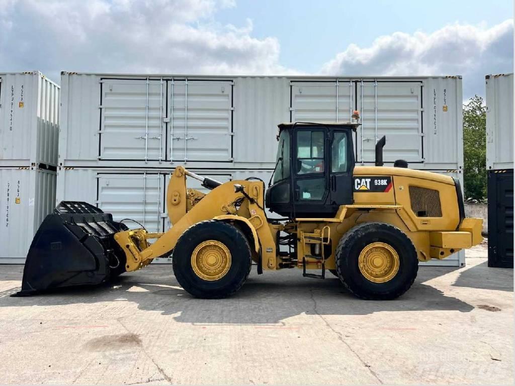 CAT 938 K 輪胎式裝載機