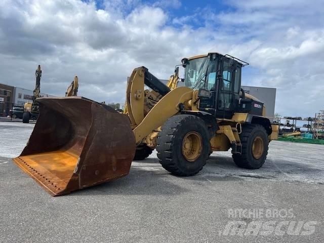 CAT 938 M 輪胎式裝載機