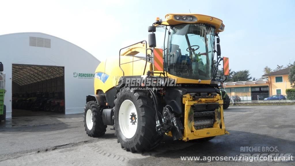 New Holland FR 9060 自走式飼料採集機