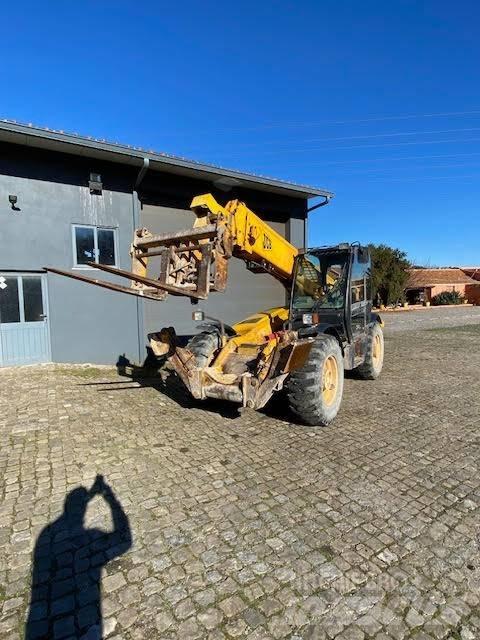 JCB 537-135 伸縮臂操作車