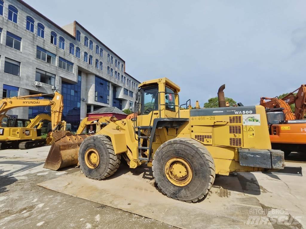 Komatsu WA 500 輪胎式裝載機