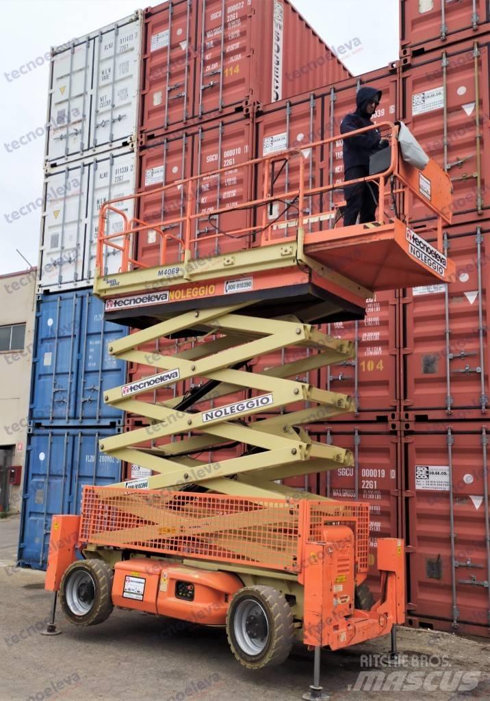 JLG M 4069 剪式升降機