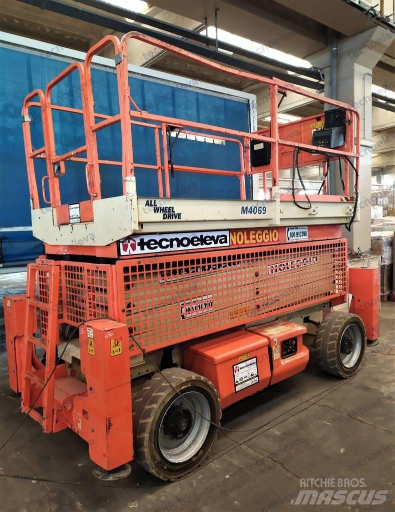 JLG M 4069 剪式升降機