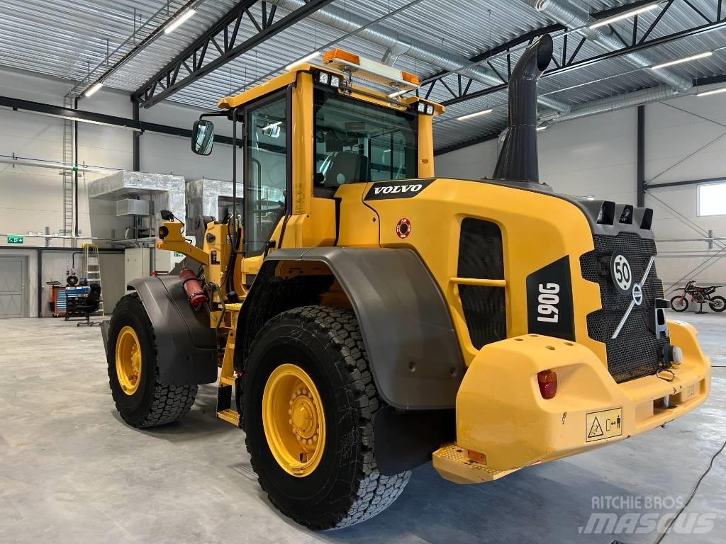 Volvo L90G 輪胎式裝載機