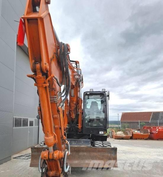Hitachi ZX 220 W-5 旋轉式挖土機/掘鑿機/挖掘機