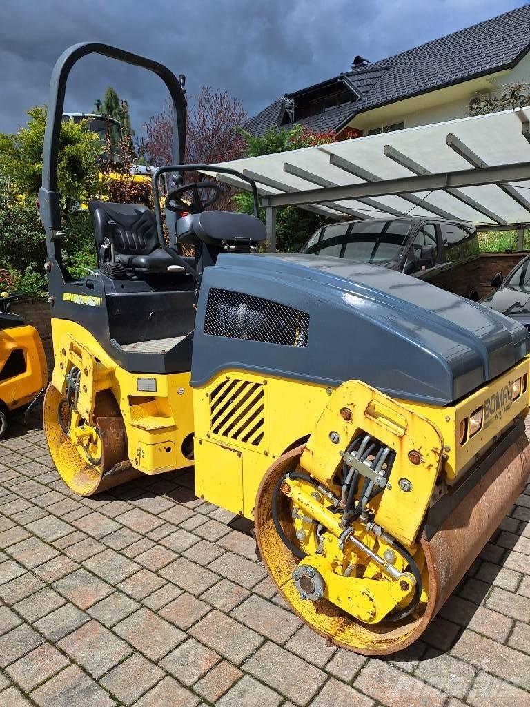 Bomag BW 125 AD-4 雙輪滾壓機