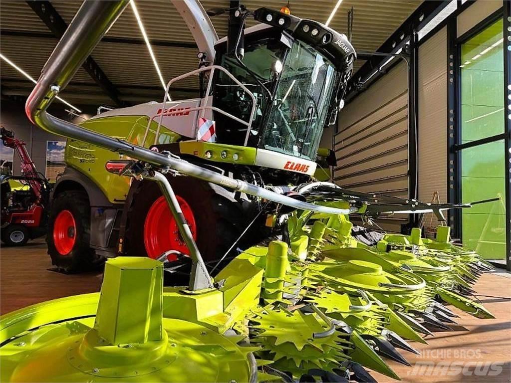 CLAAS Jaguar 970 自走式飼料採集機