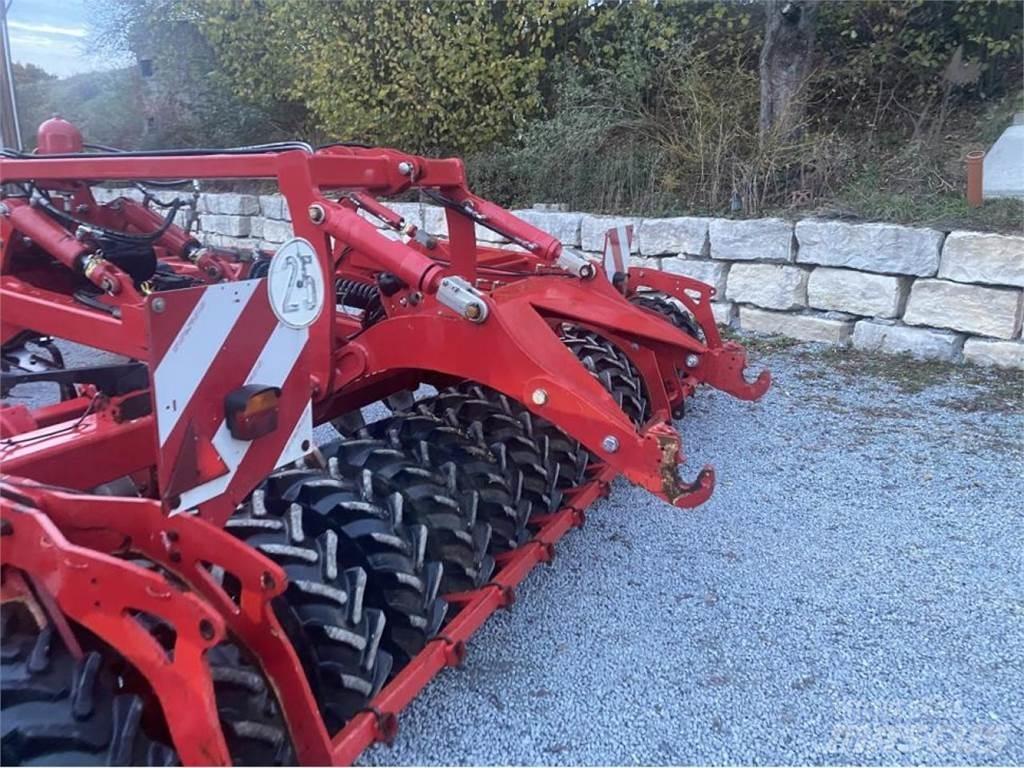 Horsch Tiger 6XL 中耕管理機