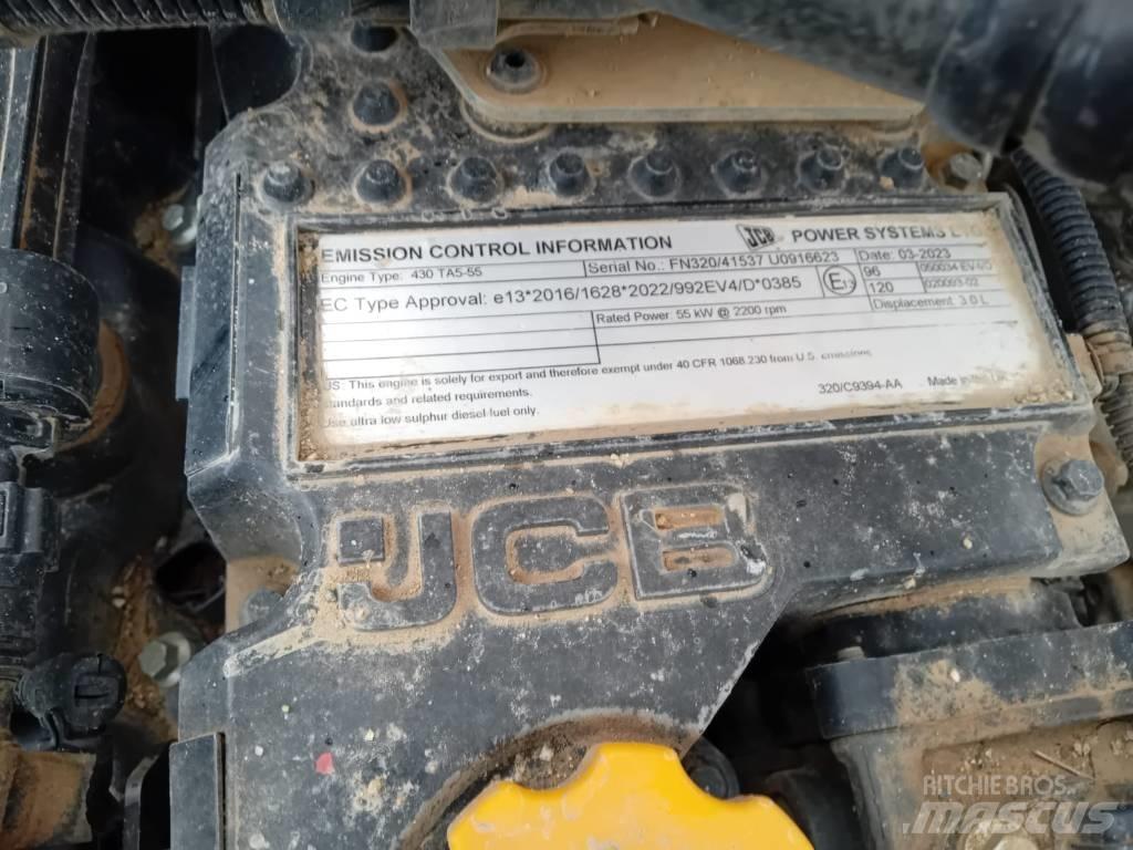 JCB 540.180 伸縮臂操作車