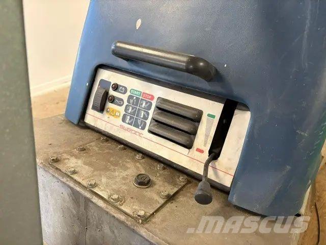 Swepac FB 465 土壤壓實機