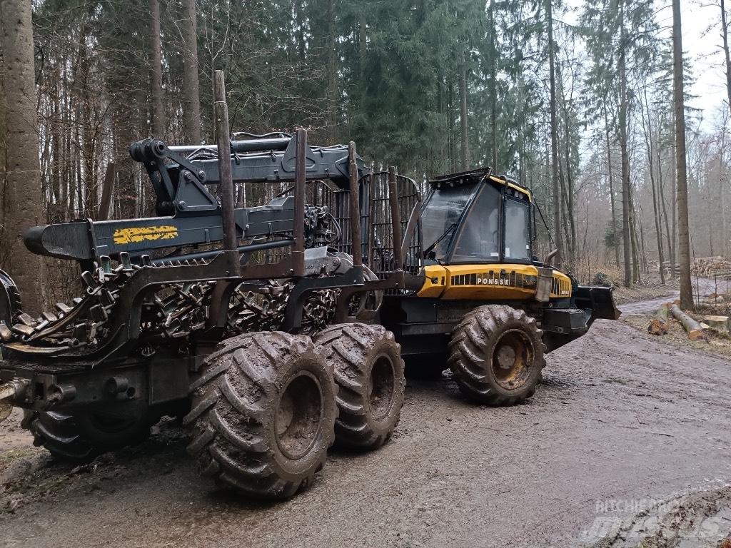 Ponsse Buffalo 6WD 集運機