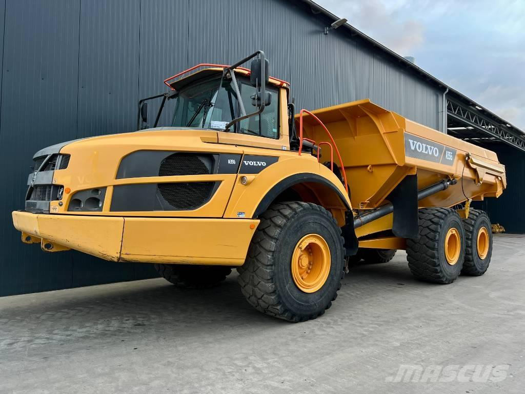Volvo A35G 鉸接式起吊車