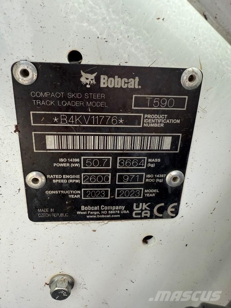 Bobcat T 590 HF 滑移轉向裝載機