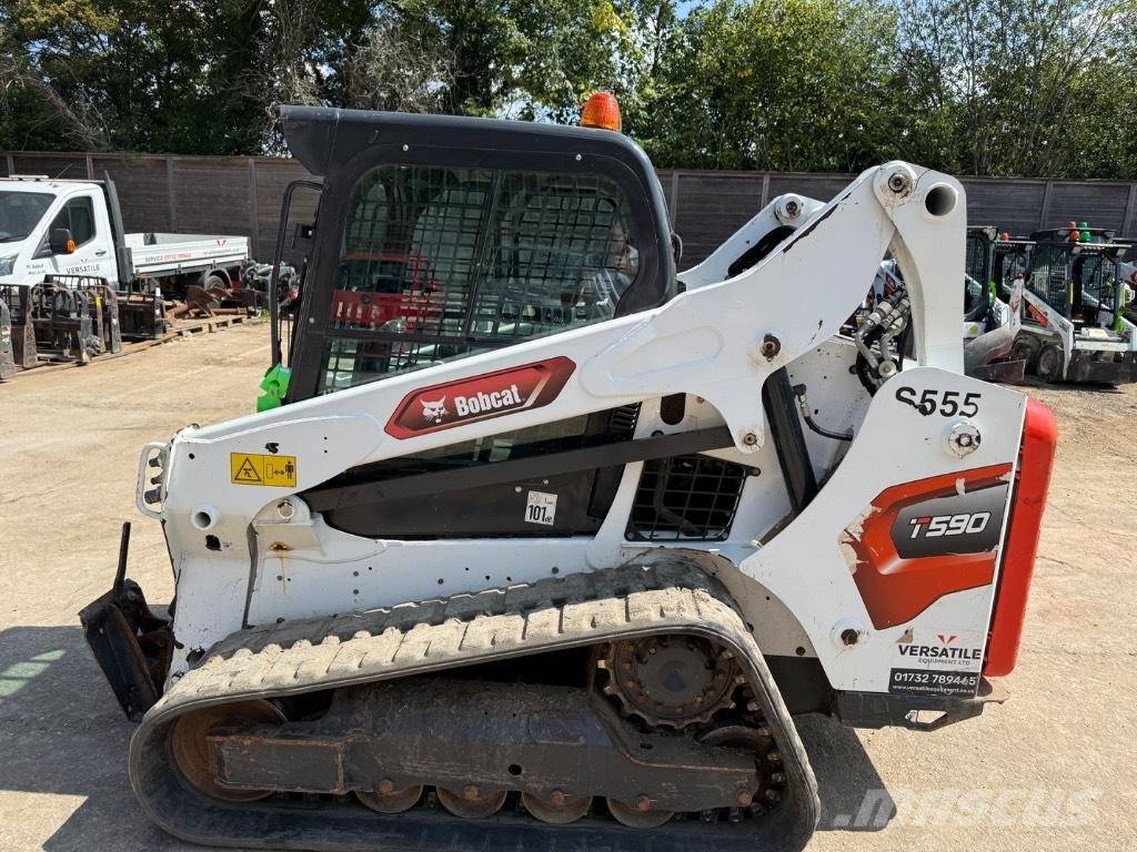 Bobcat T 590 HF 滑移轉向裝載機