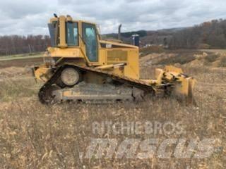 CAT D6N 履帶推土機