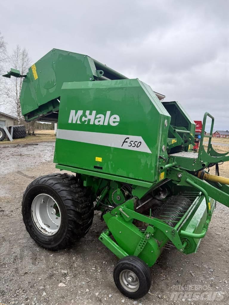 McHale F 550 圓型牧草打包機