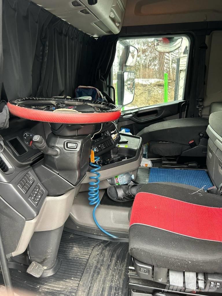 Scania R410 4x2 曳引機組件