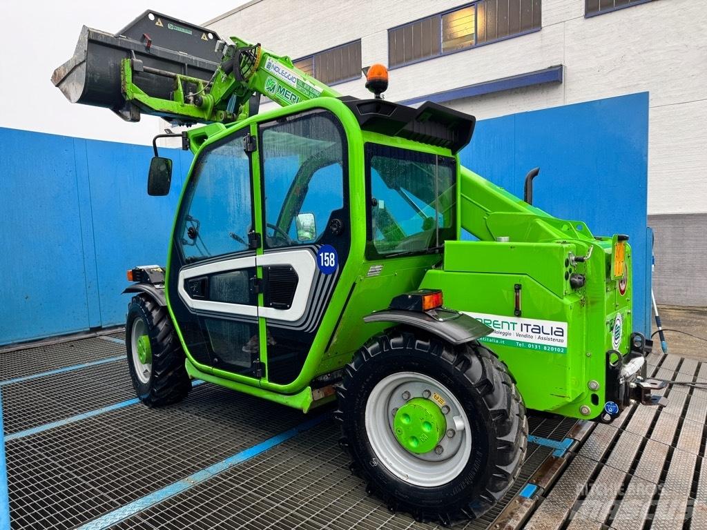 Merlo 27.6 PLUS 伸縮臂操作車
