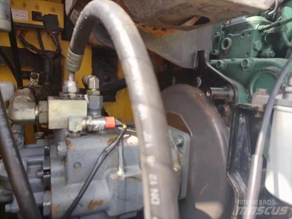 Volvo EC 80D PRO 履帶式 挖土機/掘鑿機/挖掘機