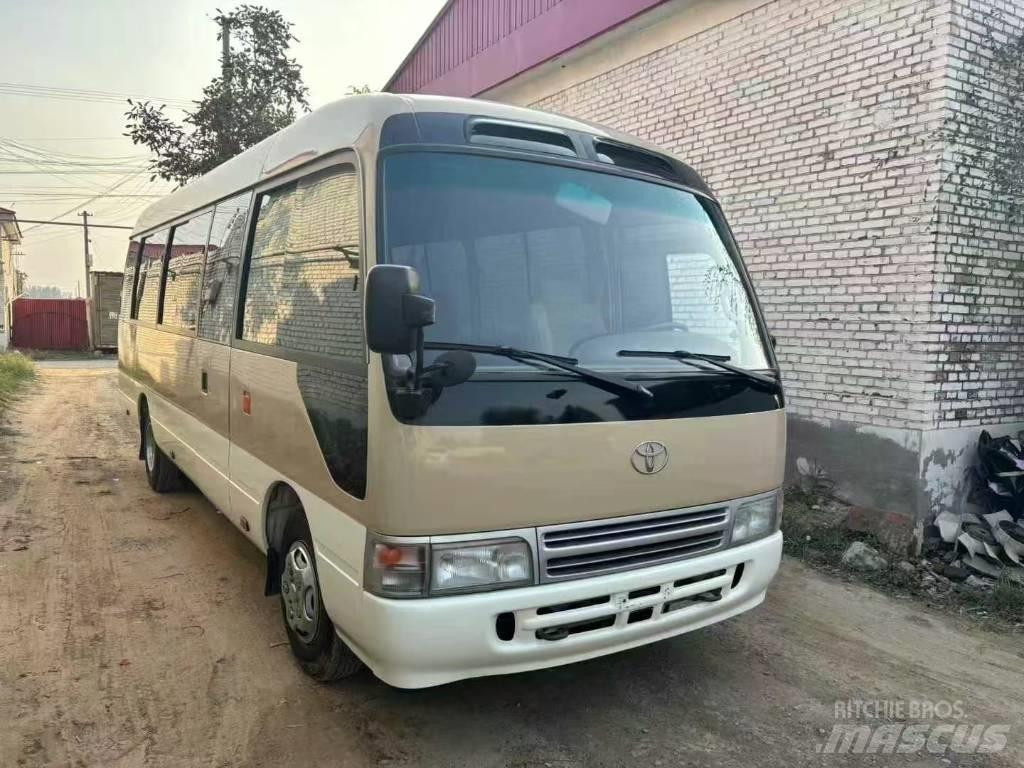Toyota Coaster 公路客運汽車