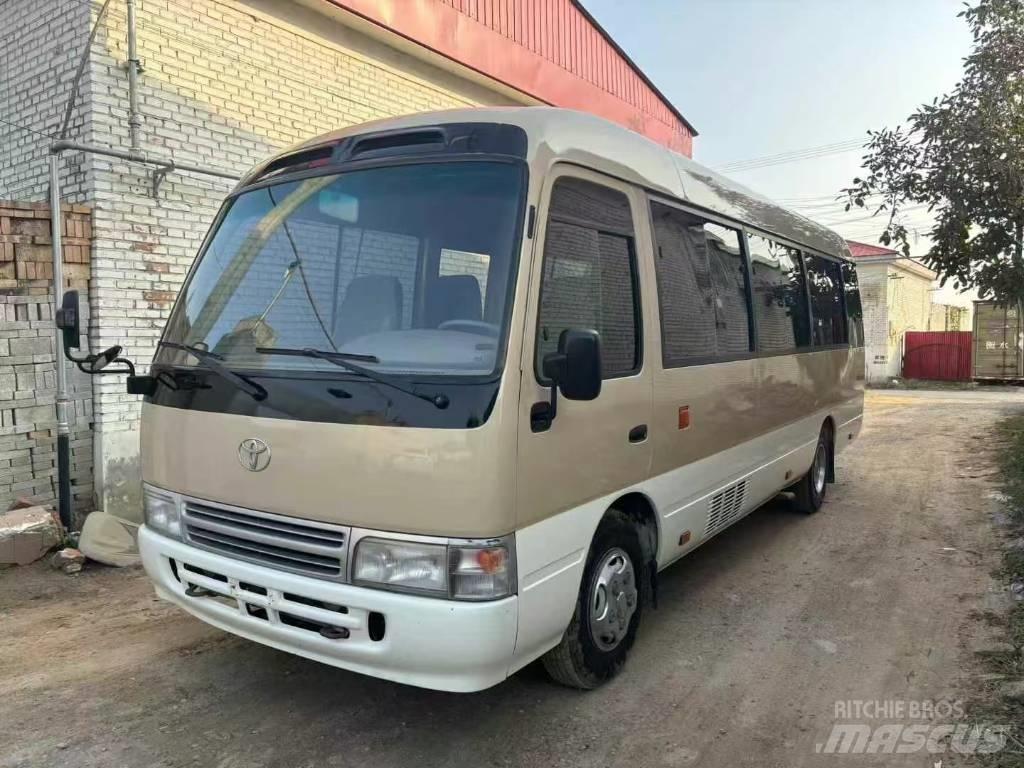Toyota Coaster 公路客運汽車
