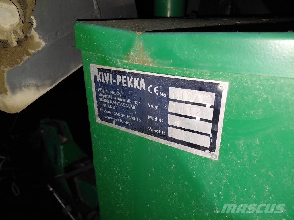 Kivi-Pekka 4 撿石機