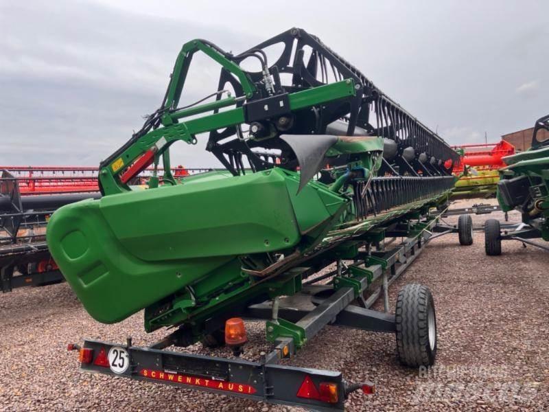 John Deere T 670 聯合收穫機