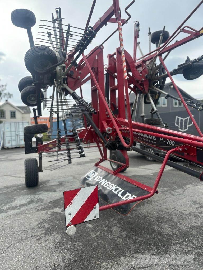 Kongskilde R+760 耙與翻草機
