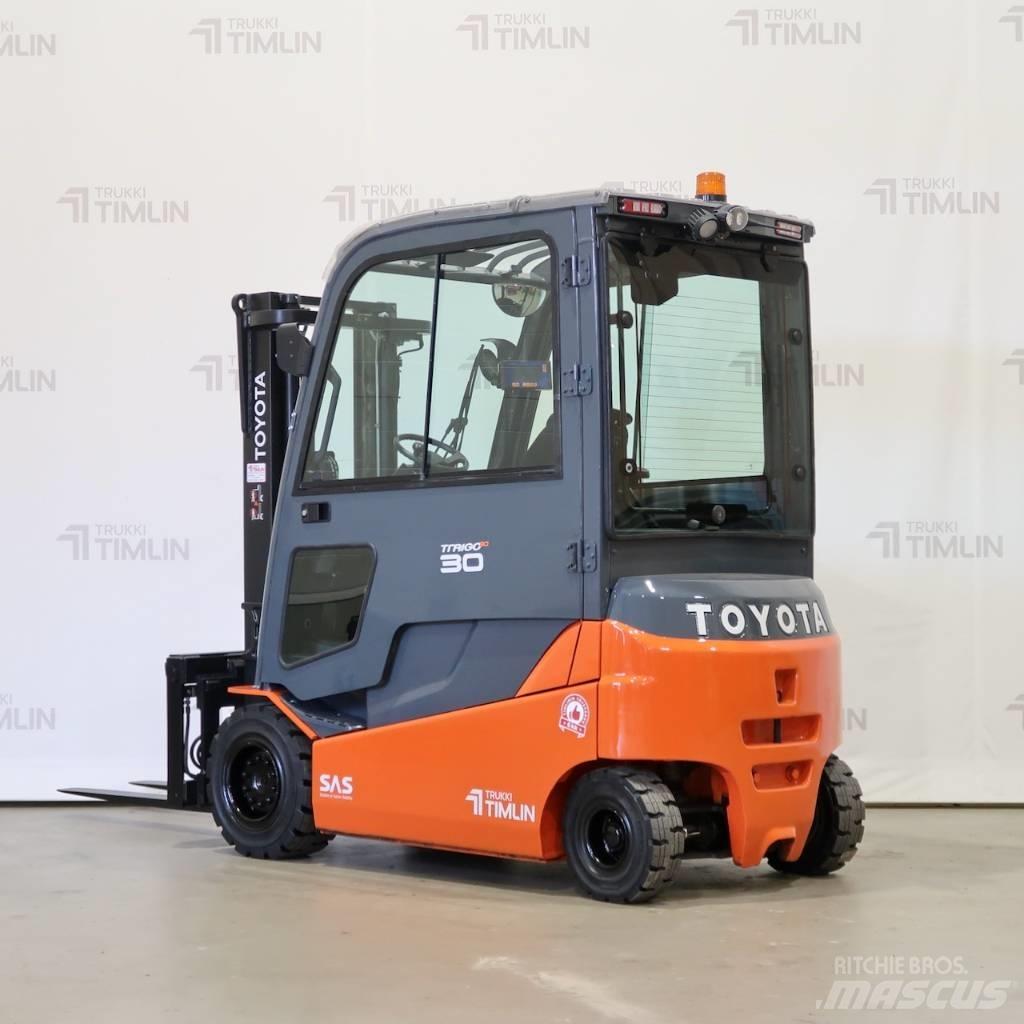 Toyota 8FBMT30 電動堆高機
